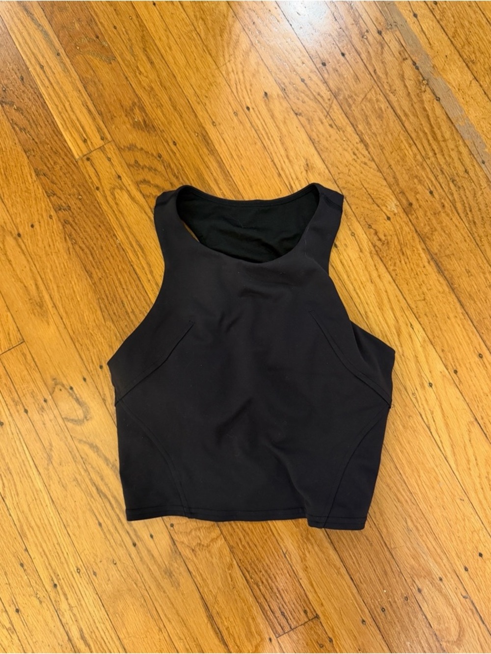 Lululemon High-Neck Cropped Tank Top